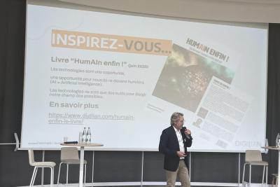 Agrandir l'image 4 sur 8, fenêtre modale